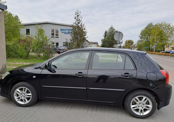Toyota Corolla cena 11800 przebieg: 242160, rok produkcji 2004 z Szczytno małe 37